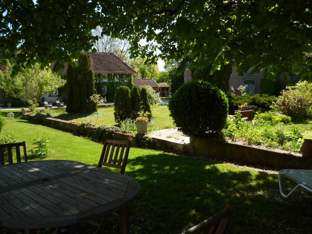 Bed and Breakfast Domaine De La Creuse Moussey  Exteriér fotografie